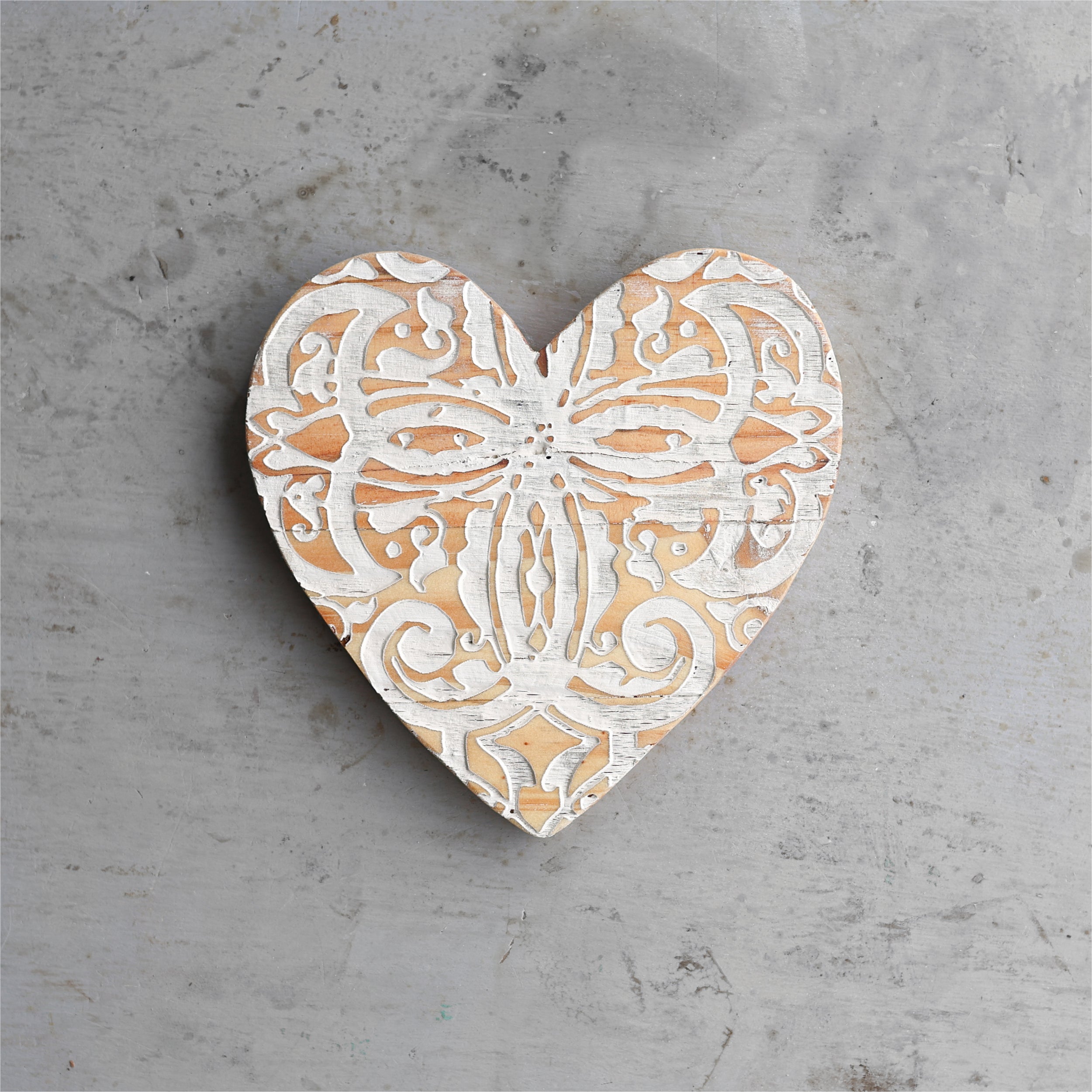 Ornate Pattern No 4 Pallet Hearts
